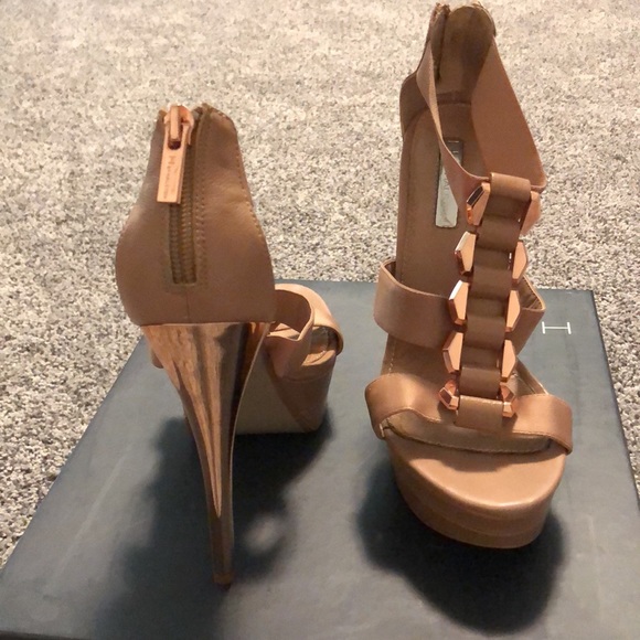 H By Halston Taupe Fabric Heels with Rose Gold - Picture 3 of 10